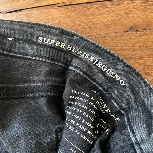 American Eagle Super High Rise Jegging - Picture 3 of 6